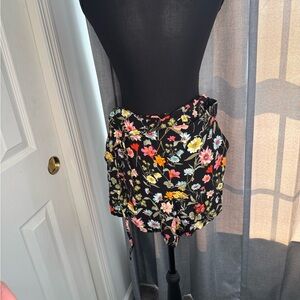 LOFT Floral Women's Shorts - Black Multi